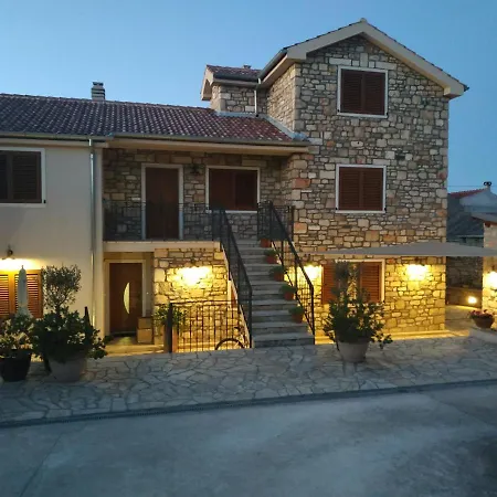 Apartment Apartman Simun - Poljana